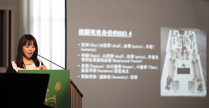 Winsome Lee delivers a presentation in Hong Kong