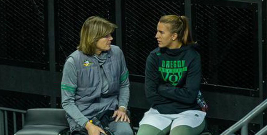 Bev Smith talks with Sabrina Ionescu