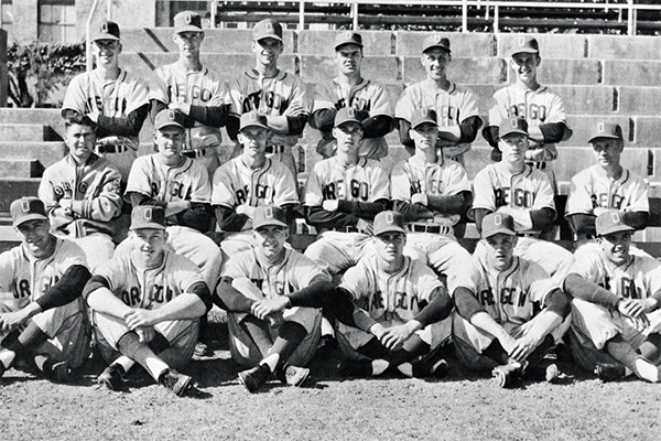 A photo of the 1954 Oregon baseball team