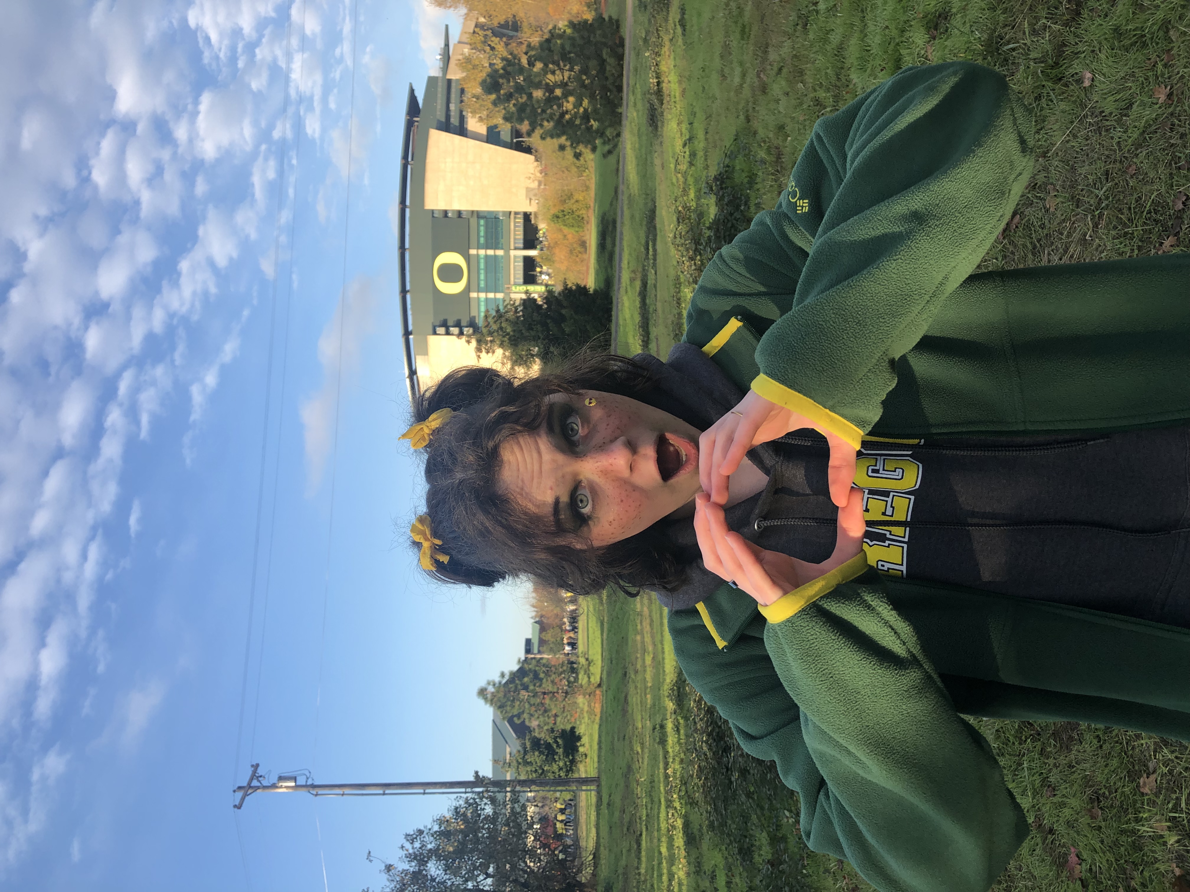 Danna Rubesh throwing an O