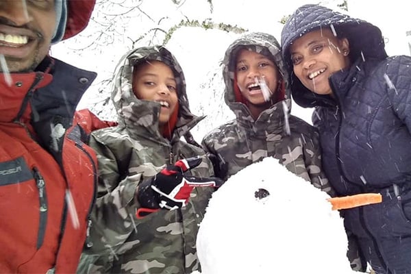 Woldearegay with family