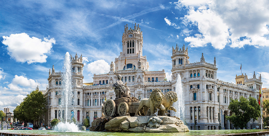 Cibeles fountain in Madrid