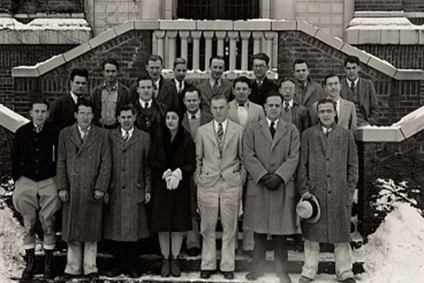 Anna E. Wood became the first woman to graduate from the UO Law School