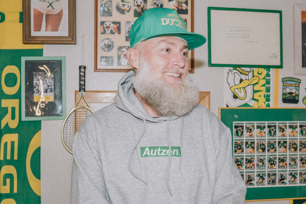 Male model wearing BoxenAuzten sweatshirt