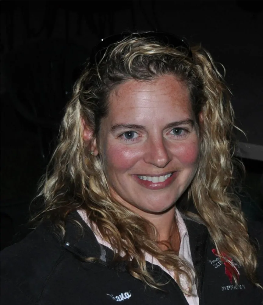 Diana Hollingshead