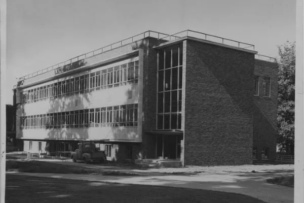 Oregon Digital; A photo of Allen Hall from the 1950s