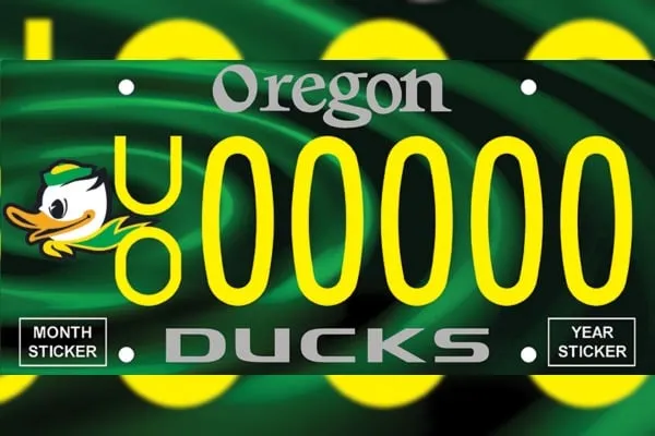 Show your UO pride with the Oregon Duck license plate