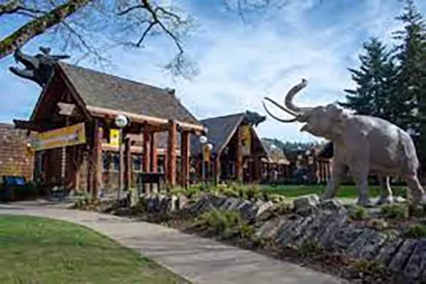 Outside of MNCH with big mammoth statue