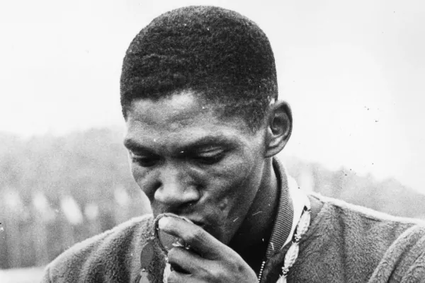 Otis Davis, BS '60