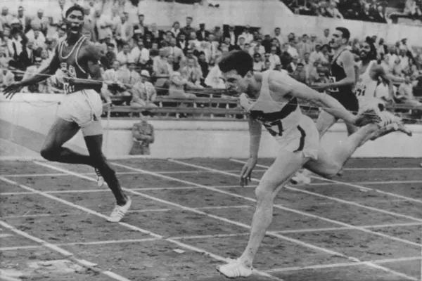Otis Davis, legendary Oregon Duck and two-time Olympic gold medalist, dies at 92
