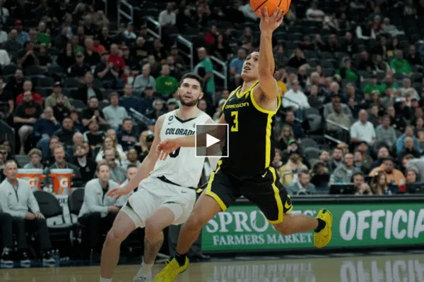 Three Oregon alumni honored by sports department