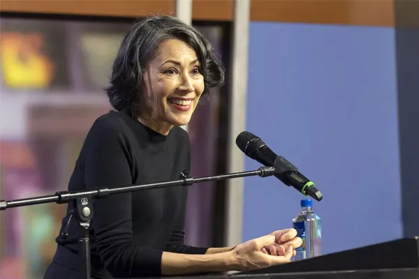 Vanguard of women journalists Ann Curry to accept Murrow Lifetime Achievement Award at WSU