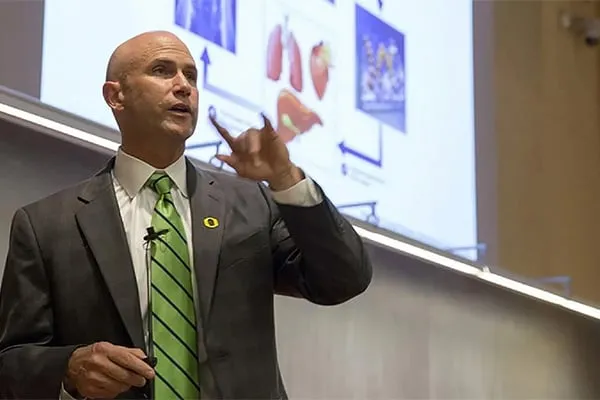 Knight Campus director Bob Guldberg to speak at TEDxPortland