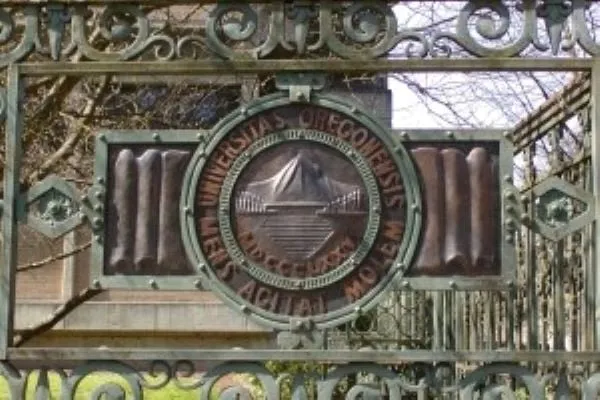 UO History 101: Dads' Gates