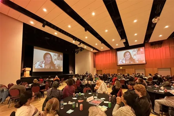Sidelined by COVID, UO alum Jana Schmieding still delivers to campus crowd