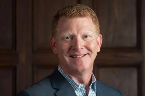 Joe Buck is named the new vice president of UO Advancement