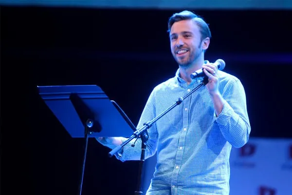 Peter Hollens joins up with Home Free for magnificent cover of ‘Amazing Grace’