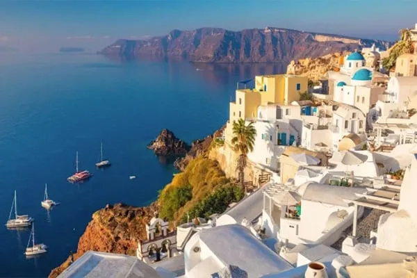Seismic imaging offers clues to geologic past of Greek island of Santorini