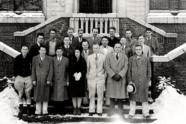 UO History 101: Lundquist College of Business