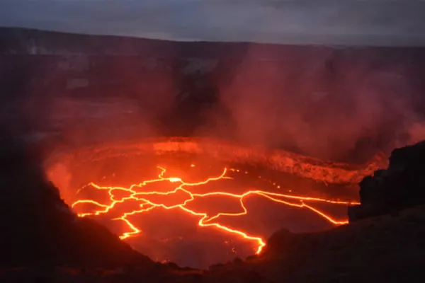 The weird musical dynamics of a lava lake on Kilauea volcano