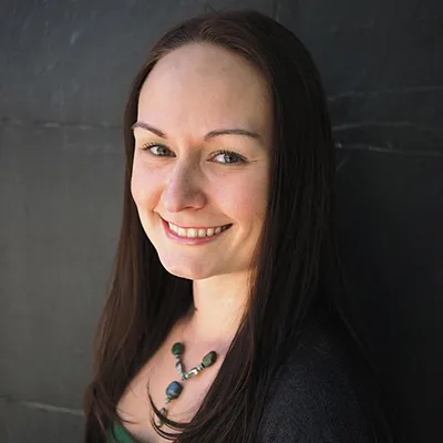 Stephanie Murrell headshot