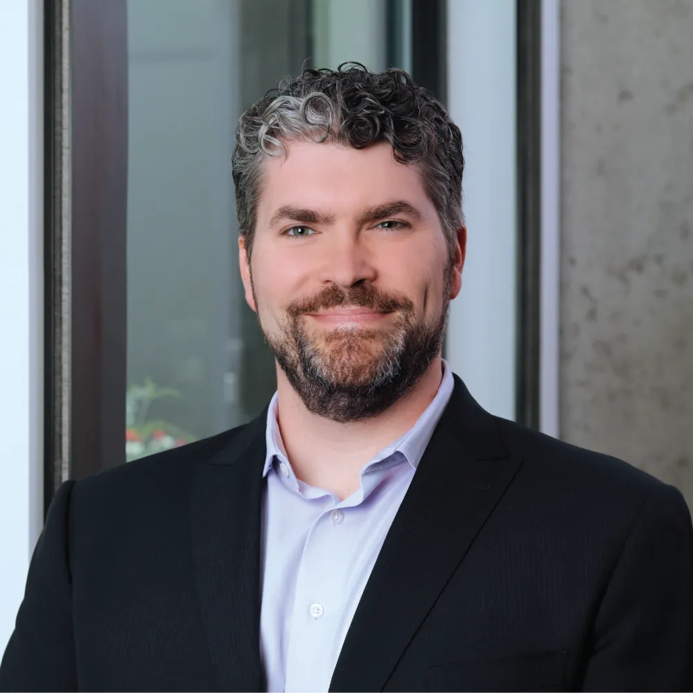 A headshot of Nicholas Anderson