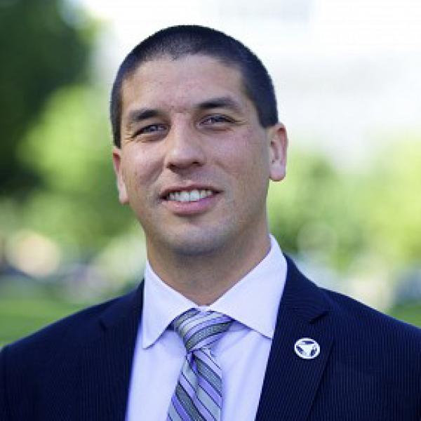Dennis Worden, BA '06
